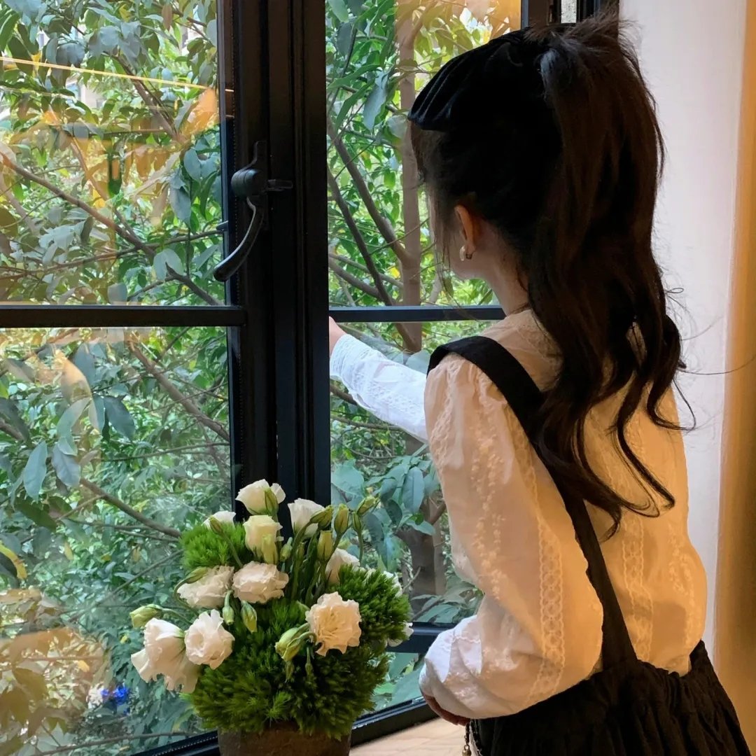 我才不会爱上契约女友 封面